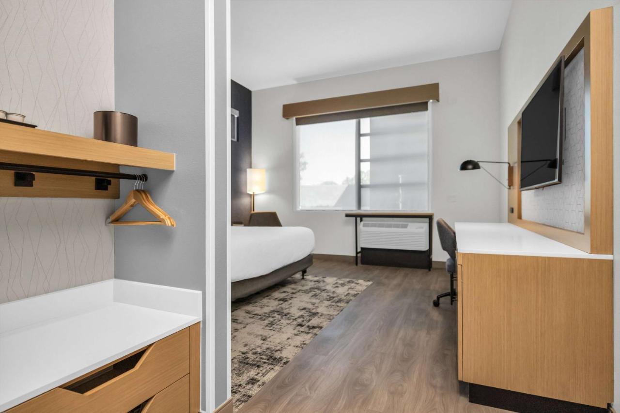 La Quinta Inn & Suites By Wyndham San Jose Airport-Downtown Kültér fotó
