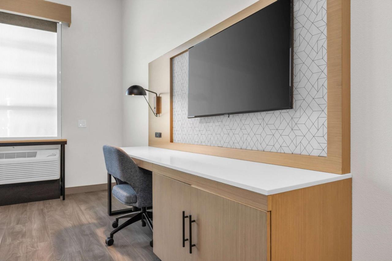 La Quinta Inn & Suites By Wyndham San Jose Airport-Downtown Kültér fotó
