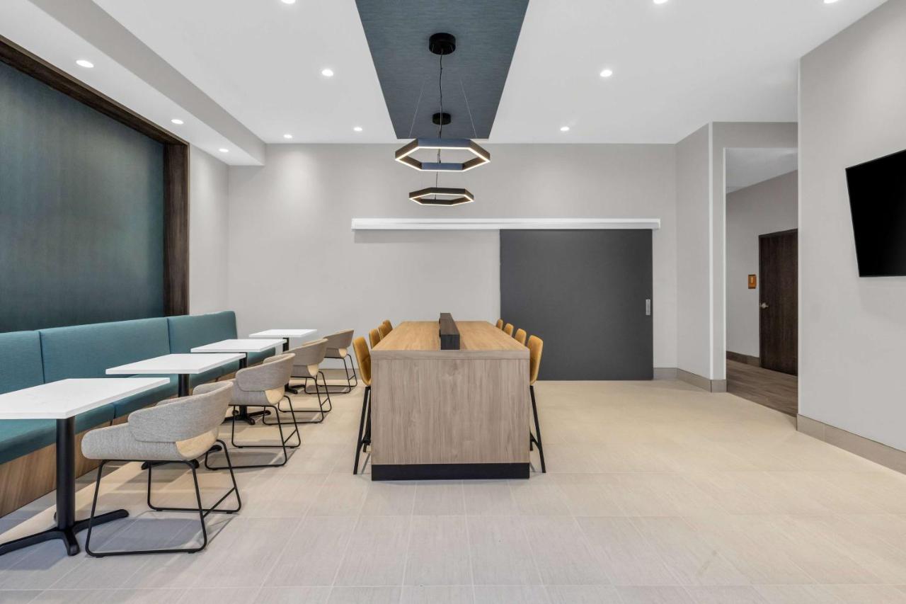 La Quinta Inn & Suites By Wyndham San Jose Airport-Downtown Kültér fotó