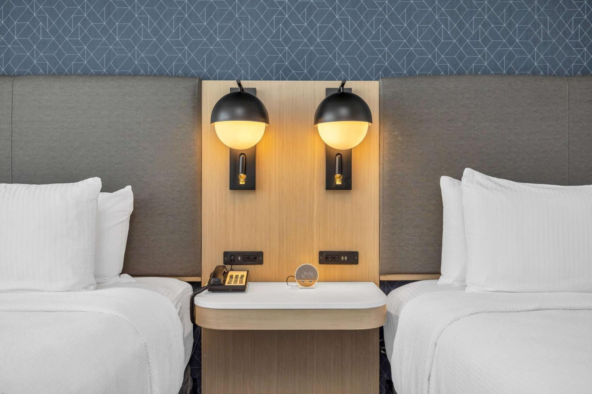 La Quinta Inn & Suites By Wyndham San Jose Airport-Downtown Kültér fotó