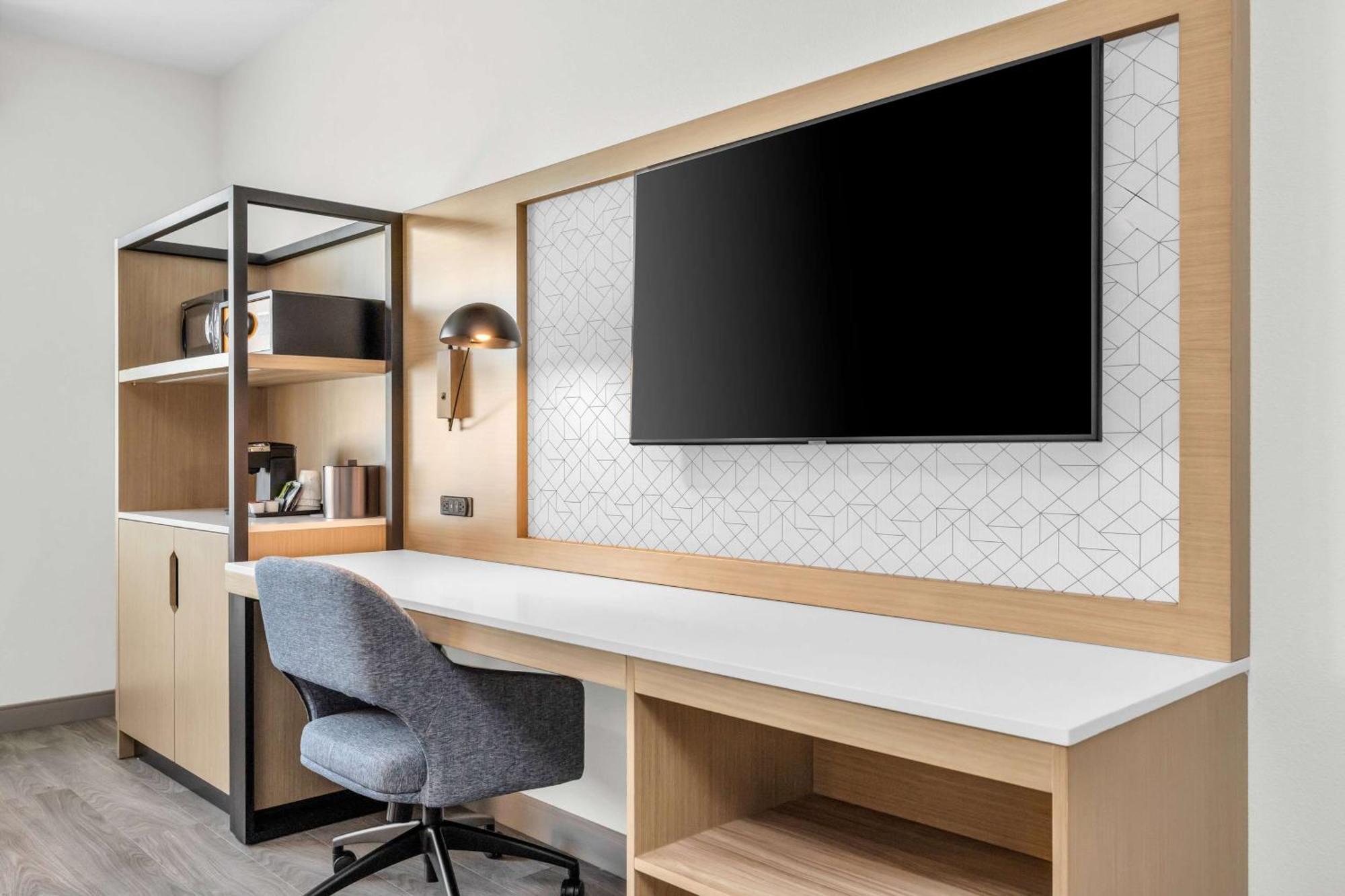 La Quinta Inn & Suites By Wyndham San Jose Airport-Downtown Kültér fotó