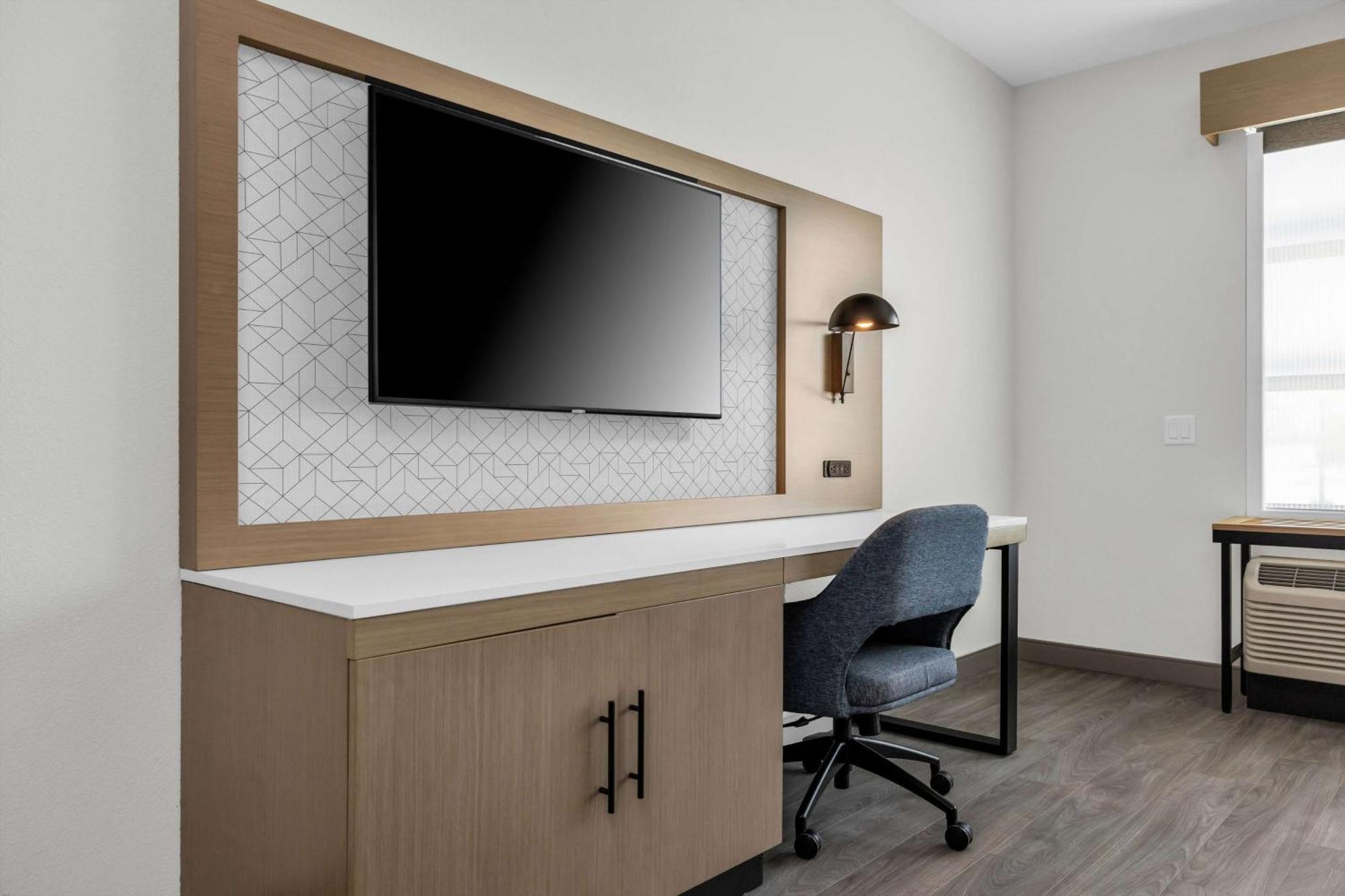 La Quinta Inn & Suites By Wyndham San Jose Airport-Downtown Kültér fotó